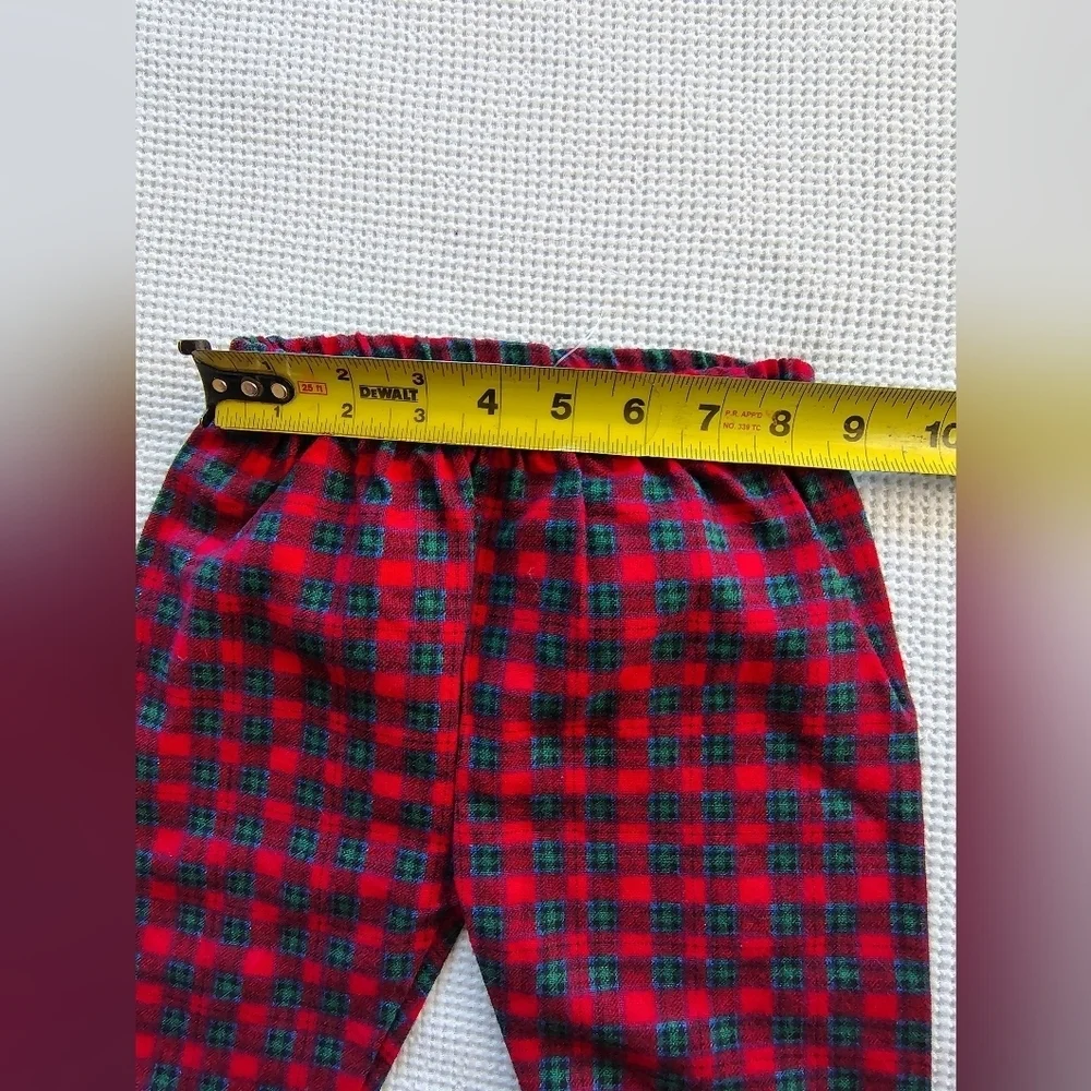 Snowden Cozy Kids  Set - Black and Red Plaid Size 6 - 9 Months.